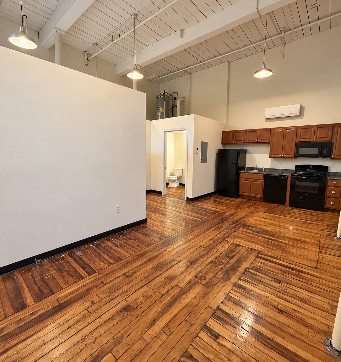 1 bed, 600 sqft, $1,550 — Photo 3