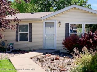 2 Mineral Springs Cir, Parachute, CO 81635