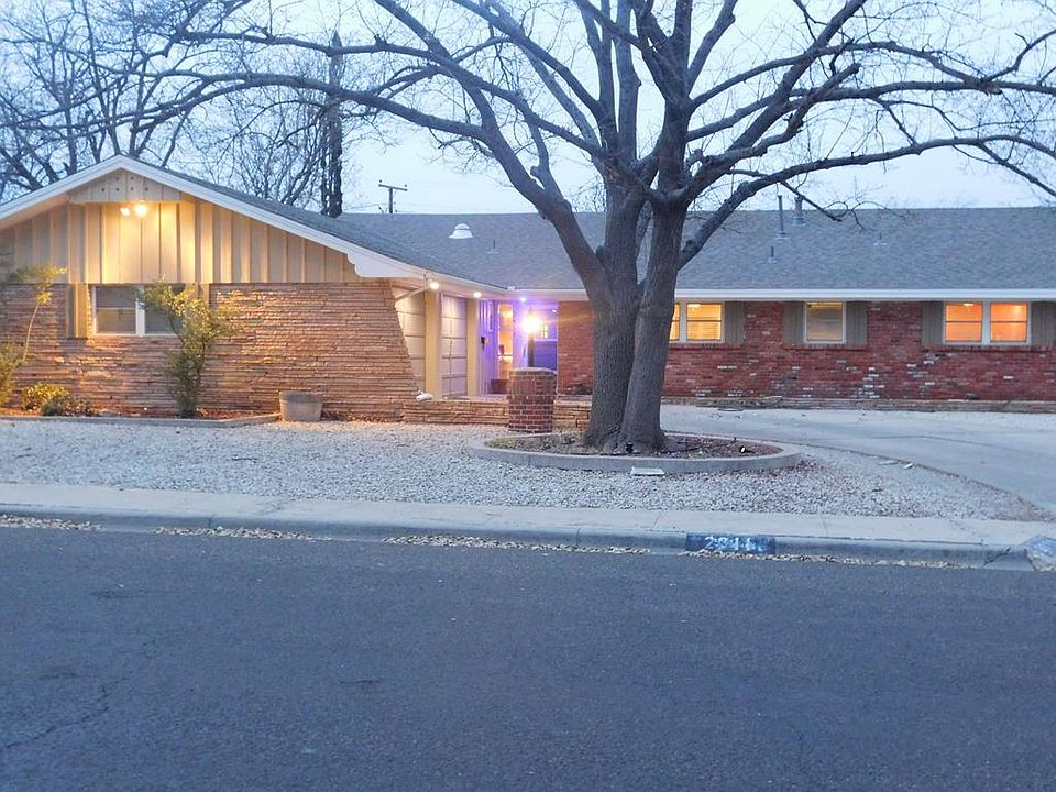 1st image of 2611 E 17th St