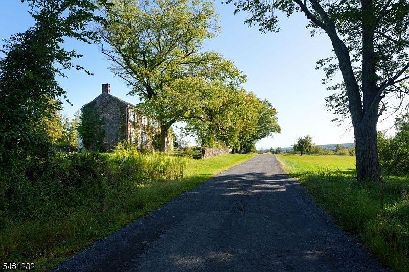 1st image of 78 Rocktown Rd