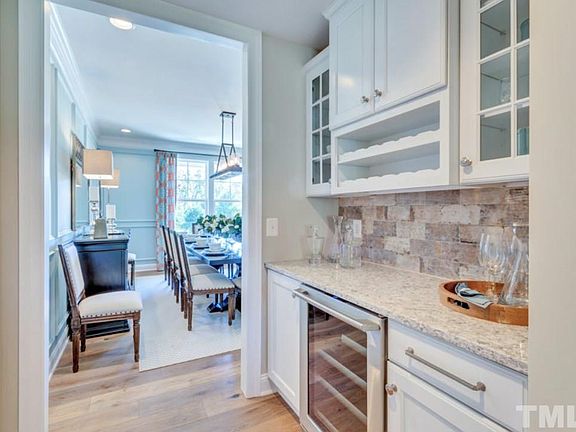 5th image of 6416 Magna Carta Way