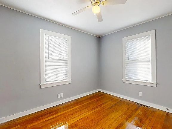 2nd image of 605 Swigart St