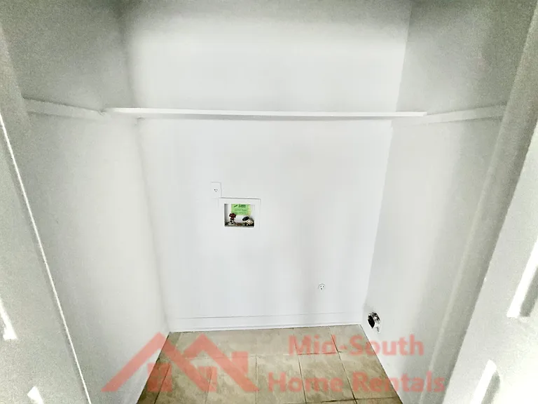 3538 Christine Rd — Photo 13