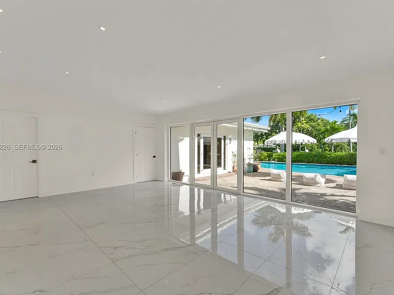1777 Daytonia Rd — Photo 15