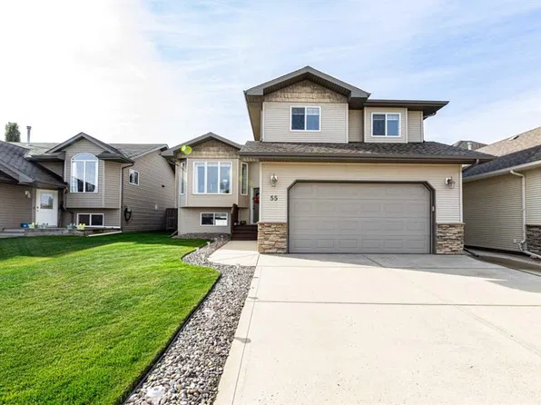 55 N Agnew Close, Red Deer, AB T4R 3L5