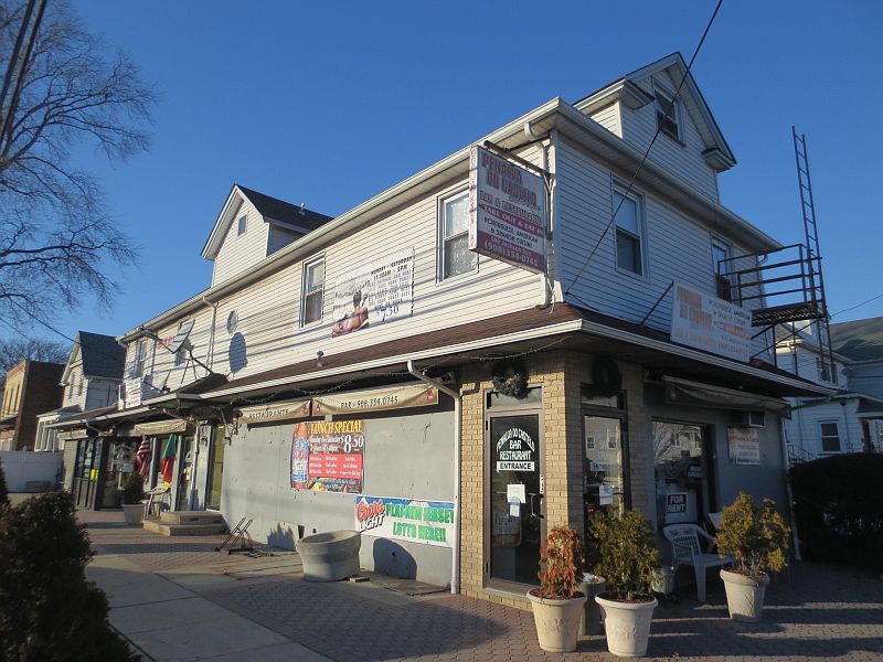 2nd image of 600 Jackson Ave