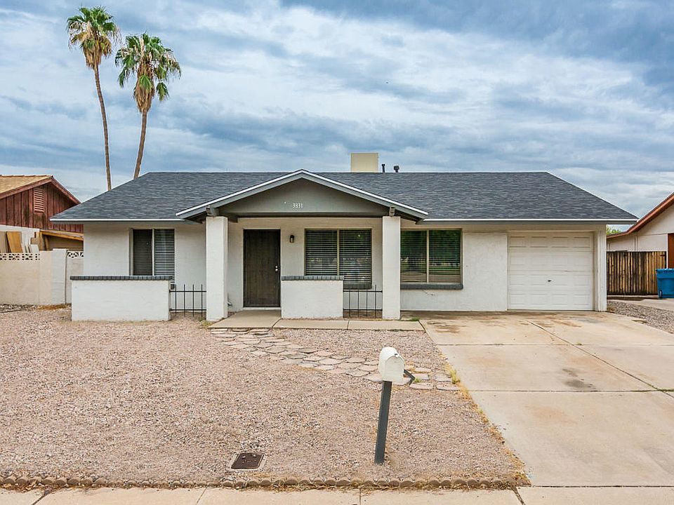 1st image of 3831 W Poinsettia Dr