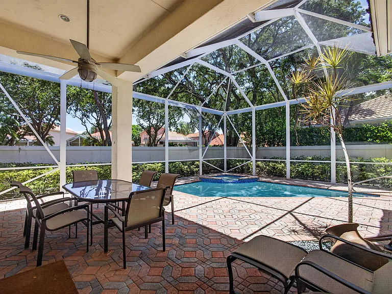 1048 Diamond Head Way — Photo 25