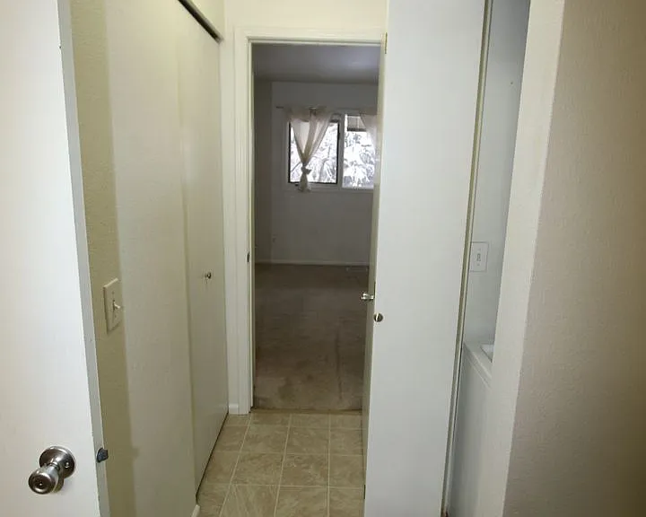 2430 Sentry Dr #B106 — Photo 4