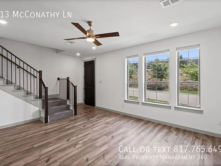 313 McConathy Way — Photo 4