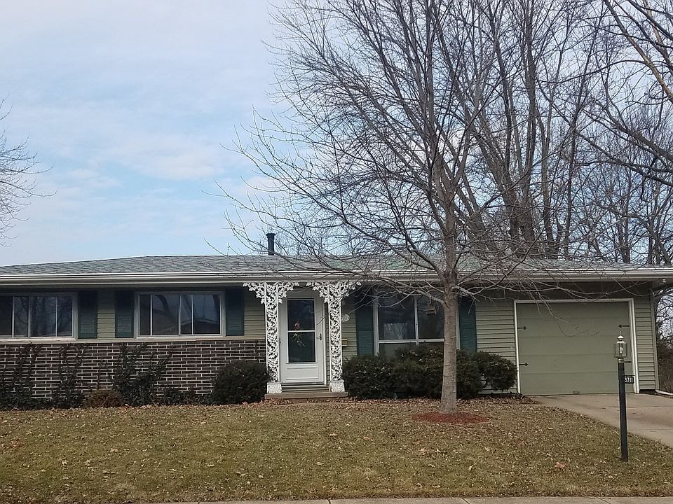 1st image of 3711 W Yorkshire Ave