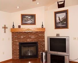 4th image of 1709 Cedarview Dr