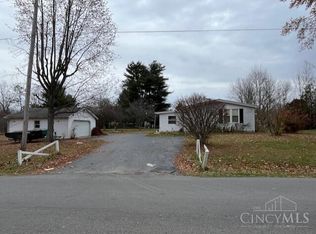 7142 Hill Rd, Hillsboro, OH 45133