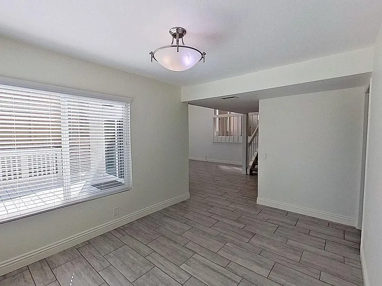 23946 Copenhagen St — Photo 9