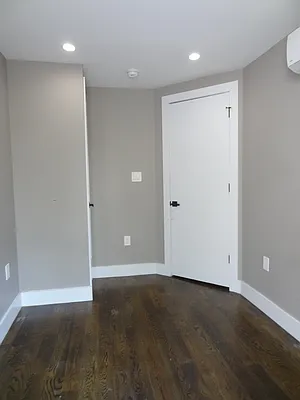 Rented by Miron Realty Group | media 46