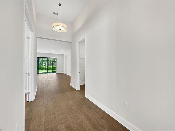 3rd image of 20738 Fair Oak LN