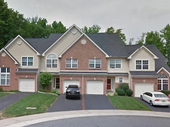 28 Forest Gate Ln, Wilmington, DE 19810