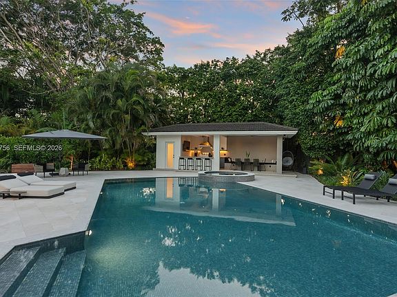 5th image of 4800 Bay Point Rd