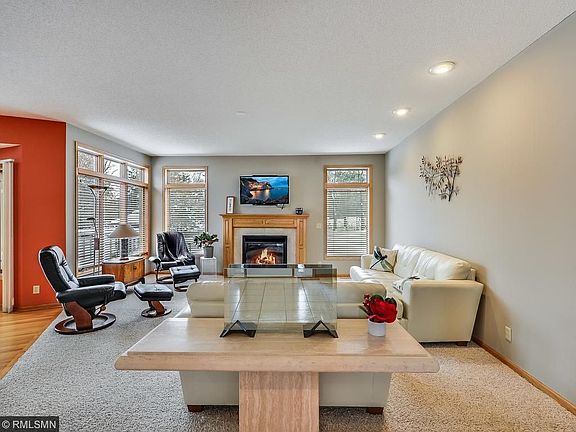 2nd image of 616 136th Ln NE