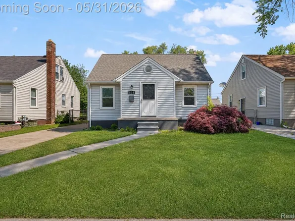 654 Ford Blvd, Lincoln Park, MI 48146