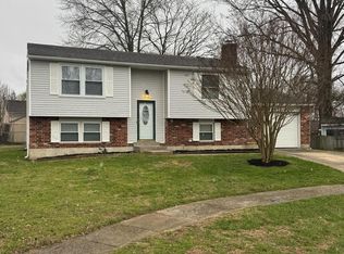 4602 Primula Pl, Louisville, KY 40272