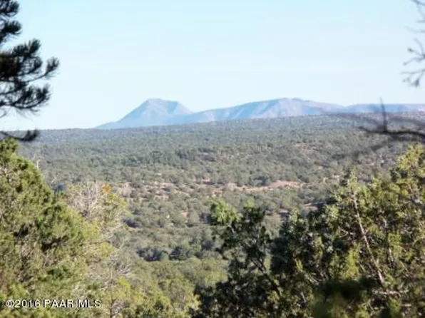 56220 N Mesa Pkwy, Seligman, AZ 86337