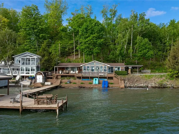 2171 Hansen Point Rd, Penn Yan, NY 14527