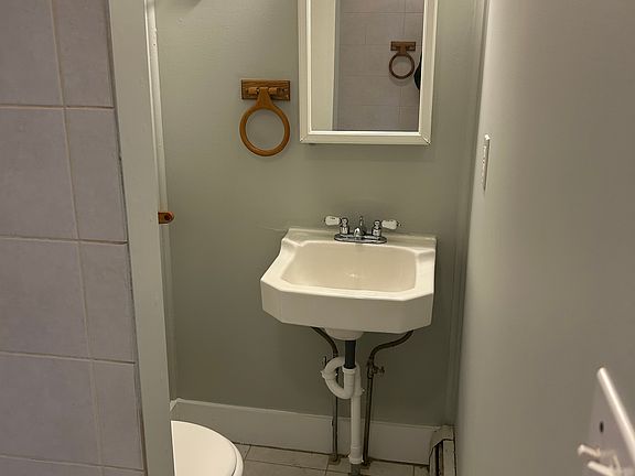 5th image of 29 Grove St