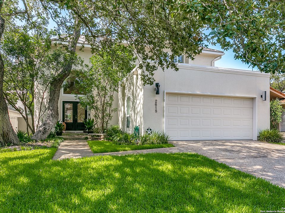 1st image of 2618 COUNTRY SQUARE ST
