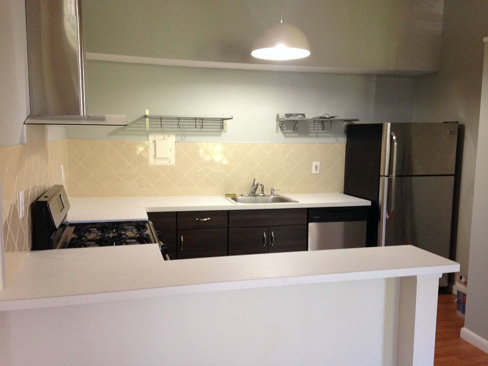 1st image of 1353 Fulton St