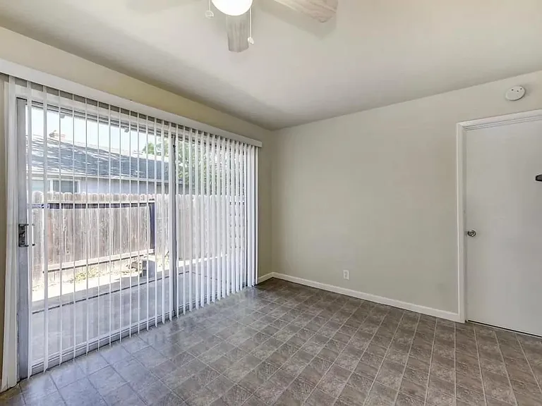 3621 Cody Way — Photo 8