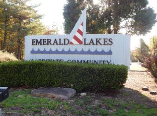 Cedar Dr #4612, Long Pond, PA