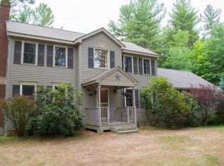 32 Arabian Way, Chester, NH 03036