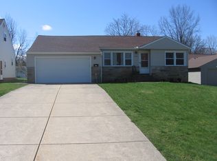 4924 Ridgebury Blvd, Lyndhurst, OH 44124