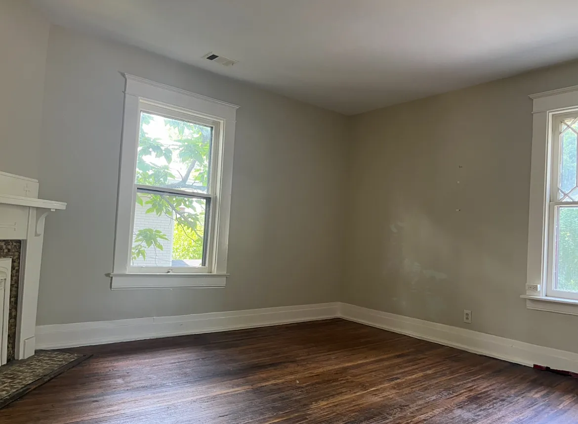 2 bed, 1100 sqft, $1,050 — Photo 3
