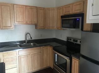 927 N Calvert St APT 3R, Baltimore, MD 21202