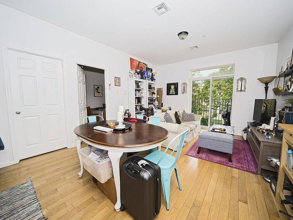 1st image of 185 Clifton Pl APT 3F