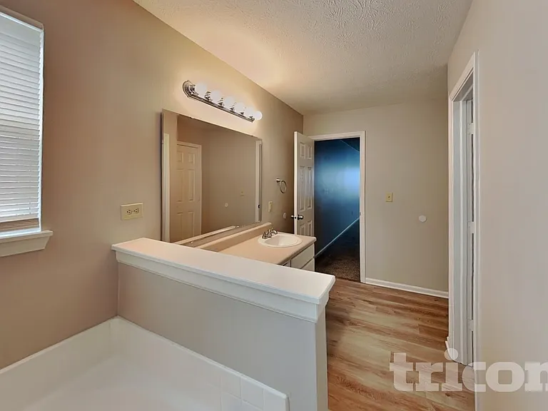 238 Heartwood Hl — Photo 9