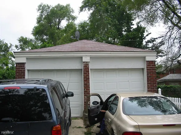 13303 Pembroke Ave, Detroit, MI 48235