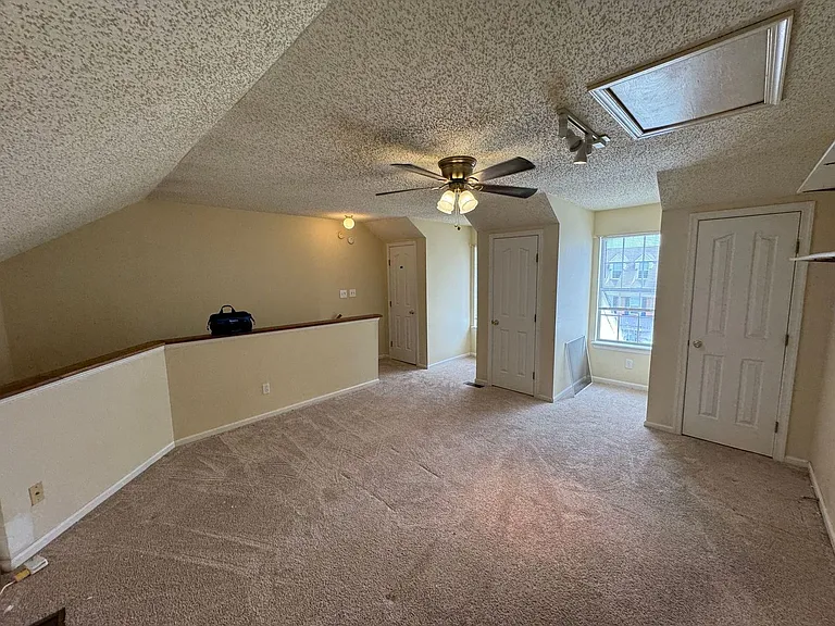 1508 April Ct — Photo 11