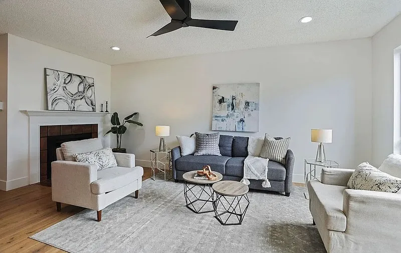 1 bed, 1.0 bath, 900 sqft, $2,500 — Photo 3