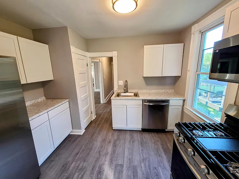 119 N Beechwood Ave #2 — Photo 5