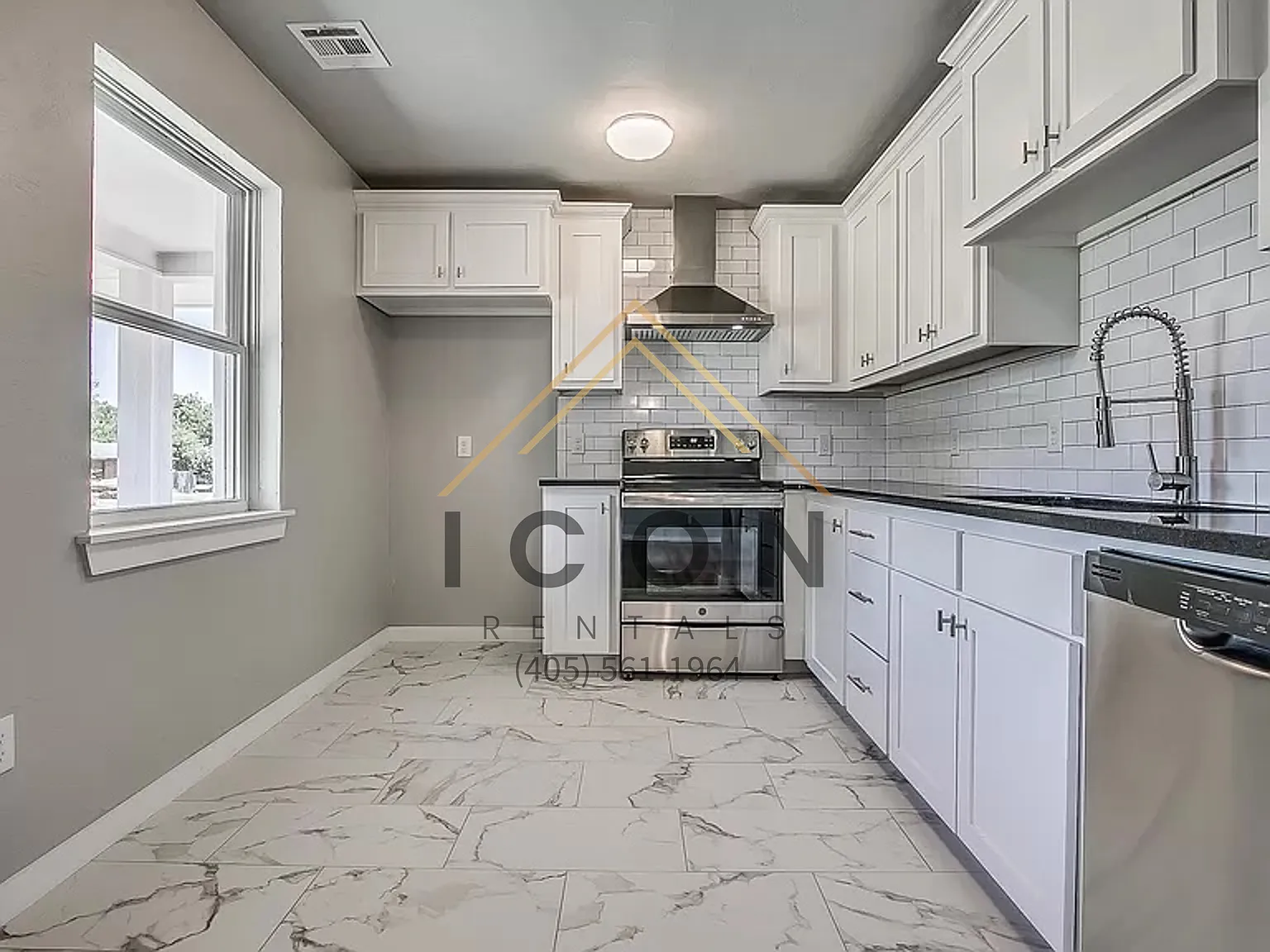 2204 Hasley Drive - 1 — Photo 3