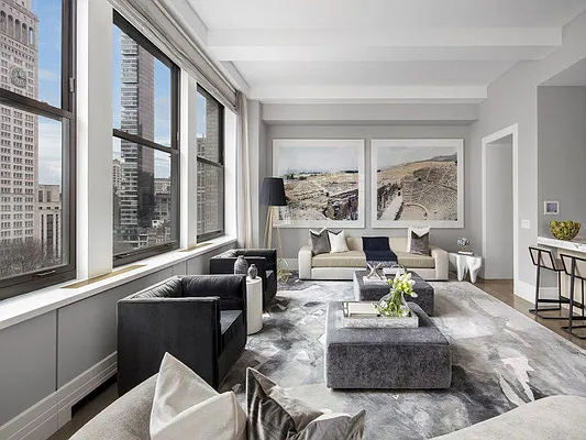 Sold by Sotheby's International Realty | media 21