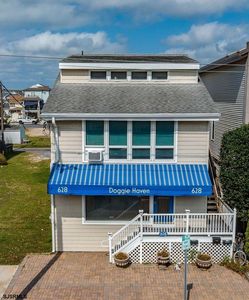 628 West Ave APT 2, Ocean City, NJ, 08226