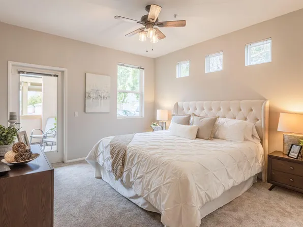 44704 Adam Ln, Temecula, CA 92592