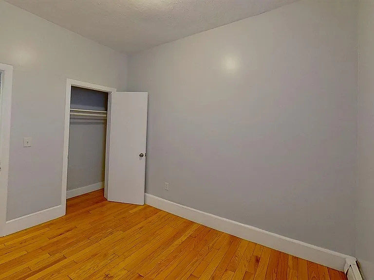 192 Adams St #3 — Photo 10