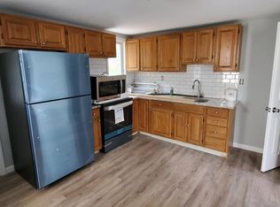 15 Grove St #A, Windsor Locks, CT 06096