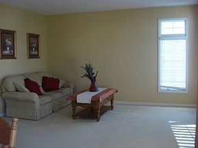3rd image of 345 Manning Dr Unit 345