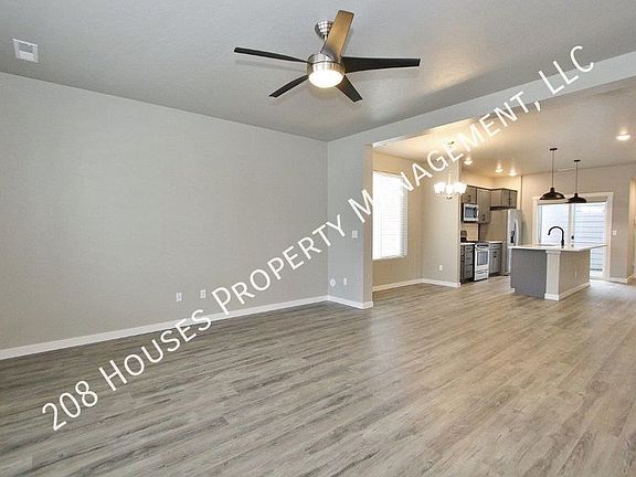 3rd image of 341 S Calf Creek Ave